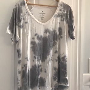 American Eagle V-Neck Tie Dye Shirt Size Small